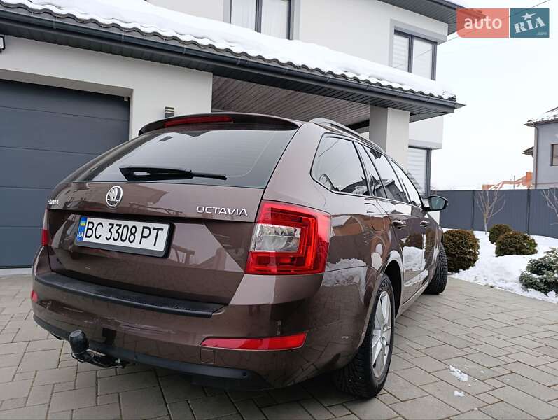 Универсал Skoda Octavia 2013 в Ивано-Франковске