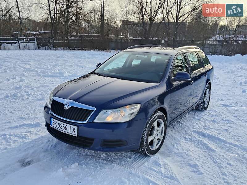 Универсал Skoda Octavia 2009 в Чернигове