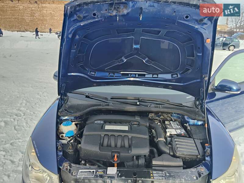 Универсал Skoda Octavia 2009 в Чернигове