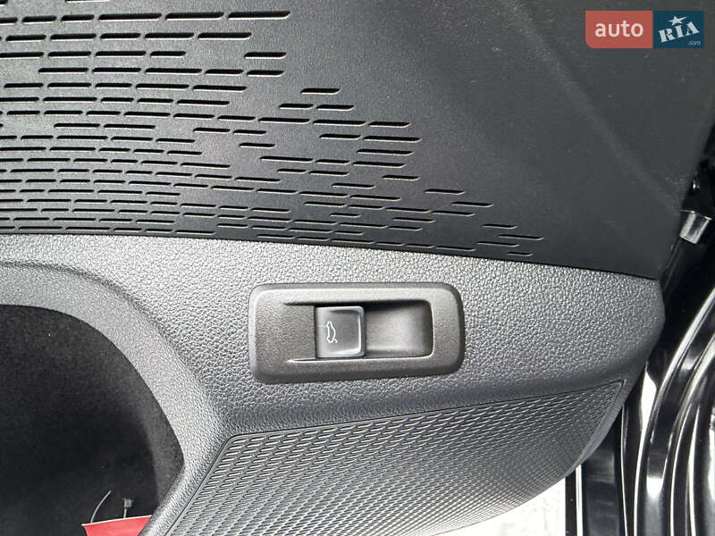 Универсал Skoda Octavia 2020 в Ровно