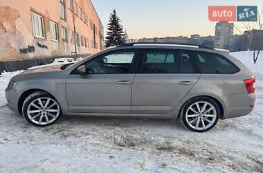 Универсал Skoda Octavia 2013 в Ровно