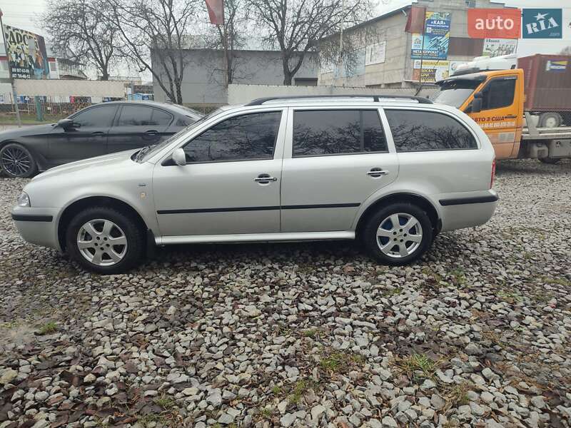 Универсал Skoda Octavia 2003 в Каменец-Подольском фото Универсал Skoda Octavia 2003 в Каменец-Подольском