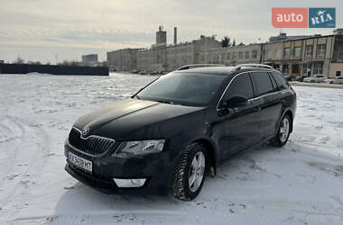 Универсал Skoda Octavia 2015 в Харькове