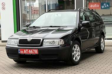 Универсал Skoda Octavia 2010 в Виннице