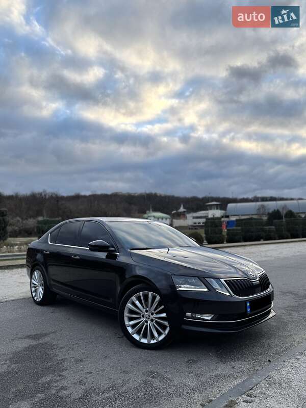 Лифтбек Skoda Octavia 2018 в Запорожье