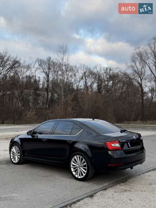 Лифтбек Skoda Octavia 2018 в Запорожье