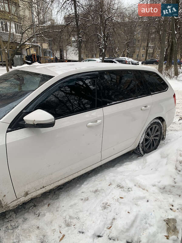 Универсал Skoda Octavia 2015 в Киеве фото 7 Универсал Skoda Octavia 2015 в Киеве