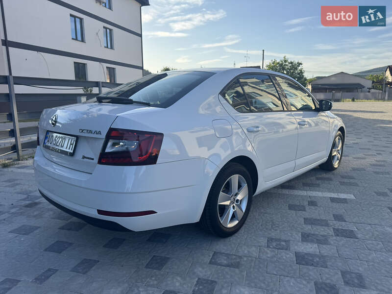 Лифтбек Skoda Octavia 2017 в Мукачево