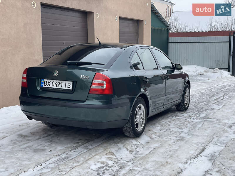Лифтбек Skoda Octavia 2006 в Староконстантинове