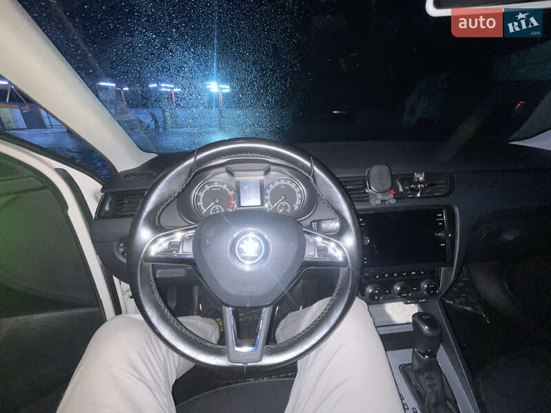 Лифтбек Skoda Octavia 2017 в Ужгороде