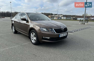 Лифтбек Skoda Octavia 2017 в Киеве