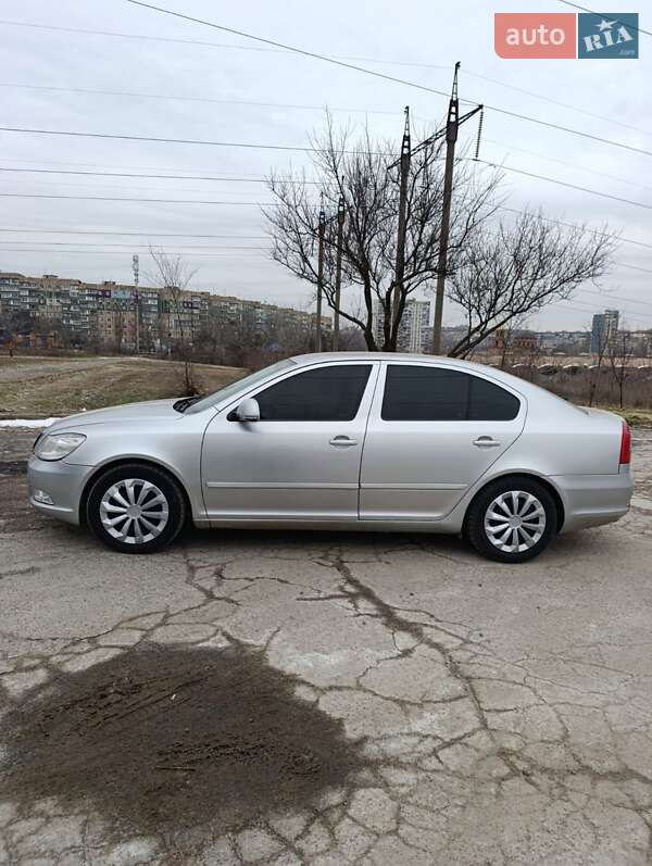 Лифтбек Skoda Octavia 2011 в Кривом Роге