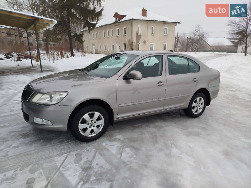 Лифтбек Skoda Octavia 2009 в Стрые фото 7 Лифтбек Skoda Octavia 2009 в Стрые