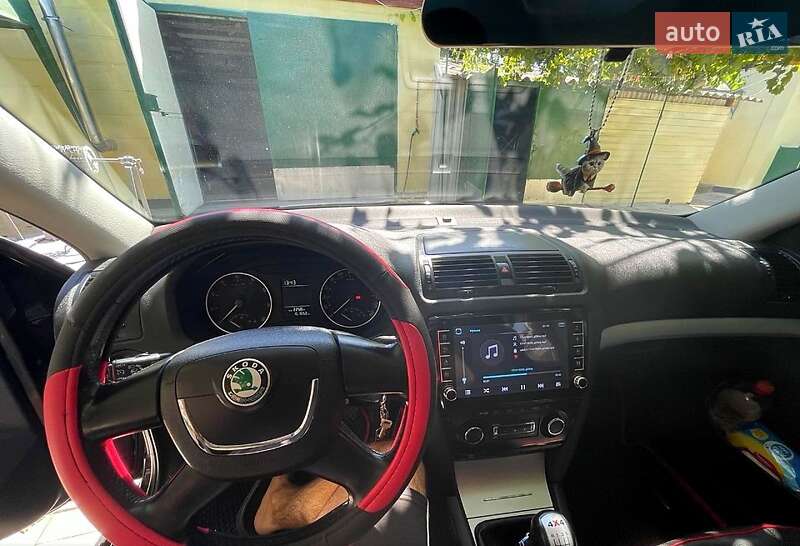 Универсал Skoda Octavia 2009 в Южноукраинске