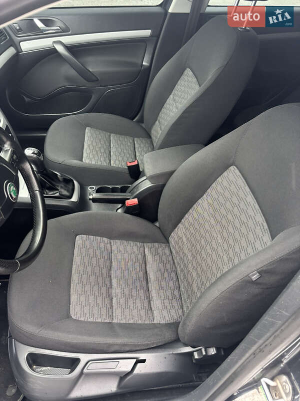 Универсал Skoda Octavia 2012 в Львове фото 24 Универсал Skoda Octavia 2012 в Львове