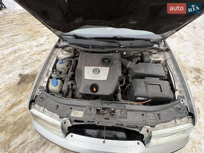 Универсал Skoda Octavia 2003 в Харькове