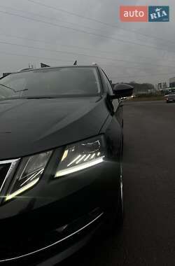 Универсал Skoda Octavia 2019 в Мукачево