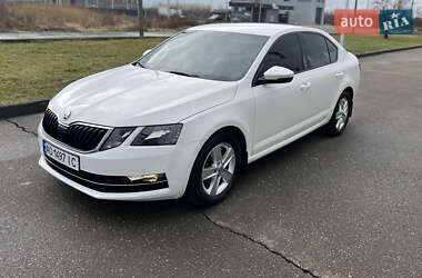 Лифтбек Skoda Octavia 2019 в Виноградове
