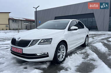 Лифтбек Skoda Octavia 2019 в Мукачево