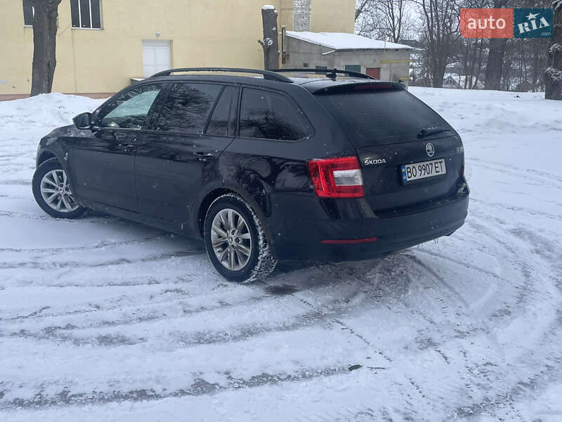 Универсал Skoda Octavia 2018 в Горохове