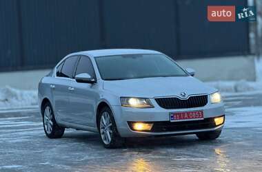 Лифтбек Skoda Octavia 2015 в Полтаве