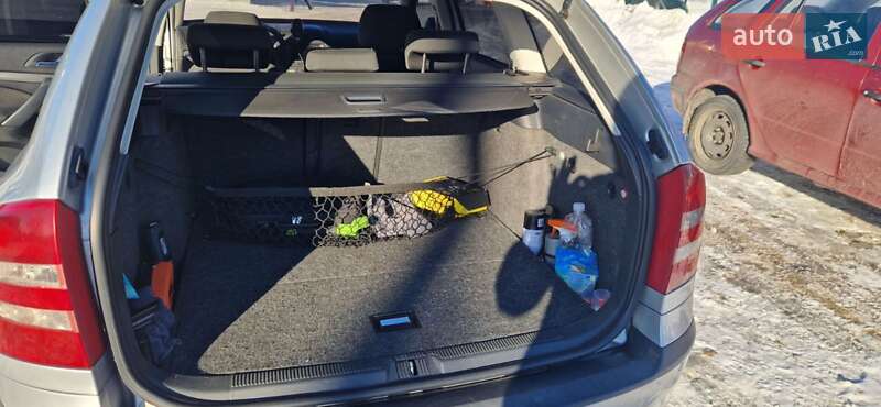 Универсал Skoda Octavia 2006 в Софиевской Борщаговке