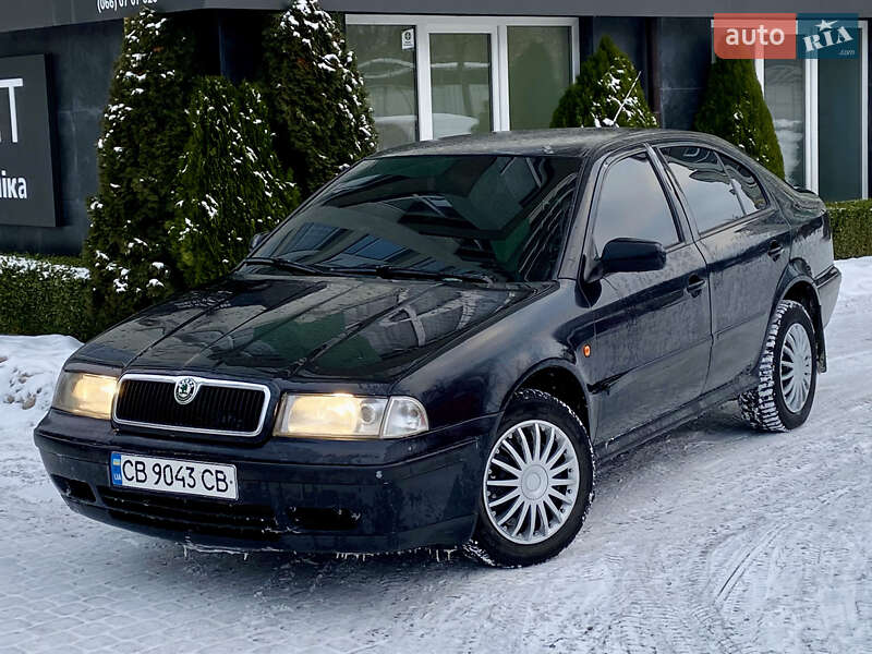Лифтбек Skoda Octavia 2000 в Ивано-Франковске