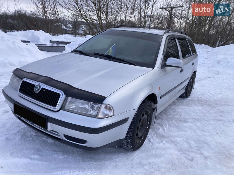 Skoda Octavia 2000