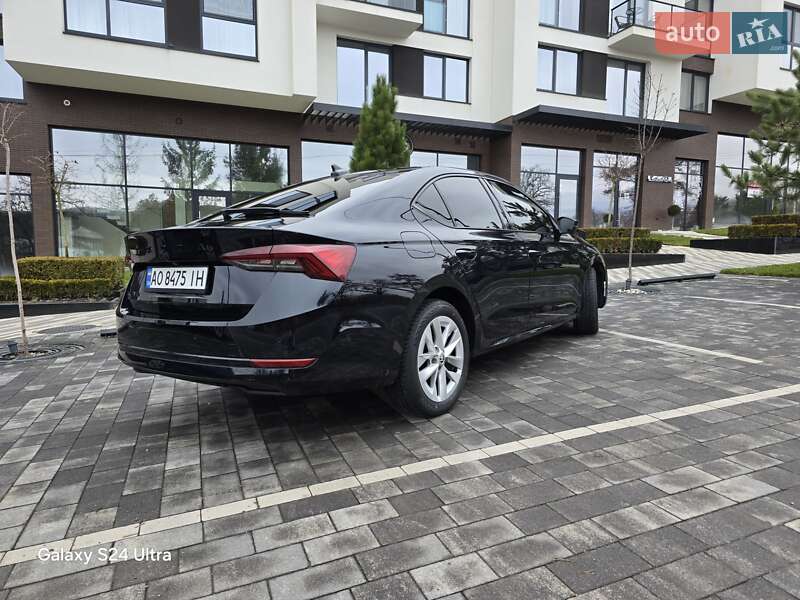 Лифтбек Skoda Octavia 2020 в Ужгороде