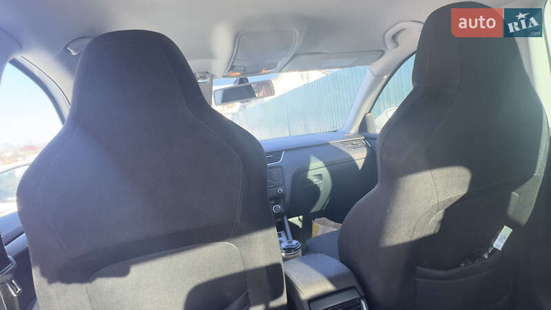 Лифтбек Skoda Octavia 2014 в Черкассах фото 6 Лифтбек Skoda Octavia 2014 в Черкассах