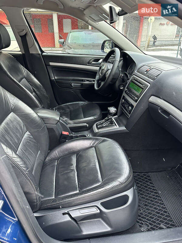 Универсал Skoda Octavia 2011 в Черновцах