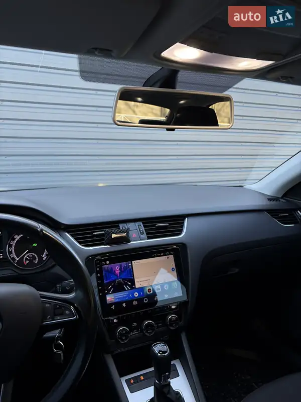 Skoda Octavia 2018 VIN TMBAC2NEXJB009323 фото оголошення 9 з 37