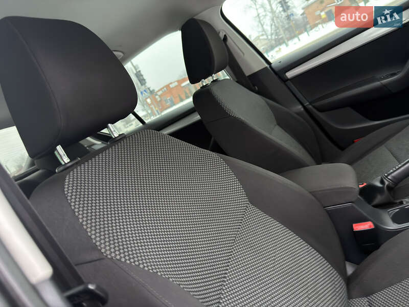 Лифтбек Skoda Octavia 2014 в Ахтырке фото 54 Лифтбек Skoda Octavia 2014 в Ахтырке