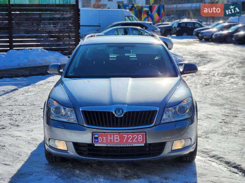 Универсал Skoda Octavia 2012 в Луцке