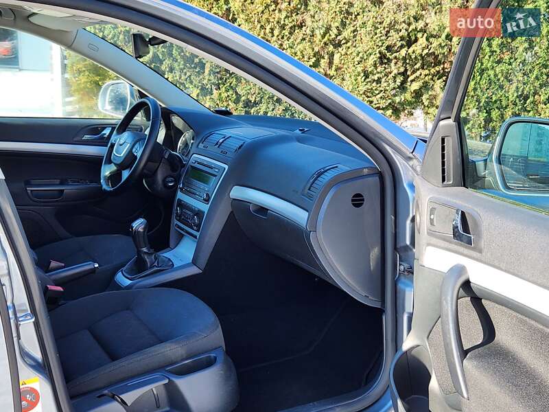 Универсал Skoda Octavia 2012 в Луцке