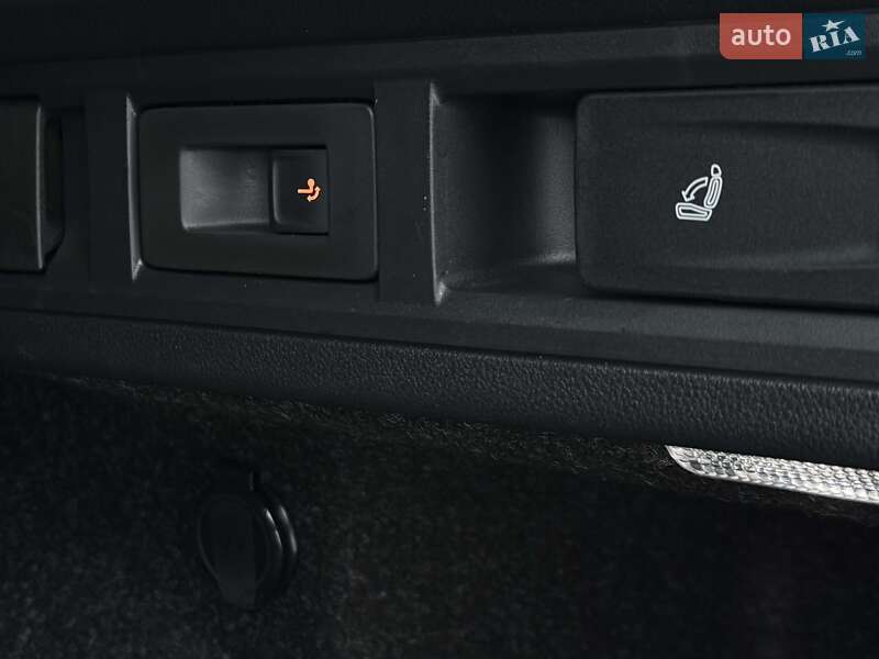 Универсал Skoda Octavia 2021 в Луцке