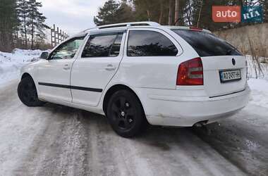 Универсал Skoda Octavia 2006 в Львове