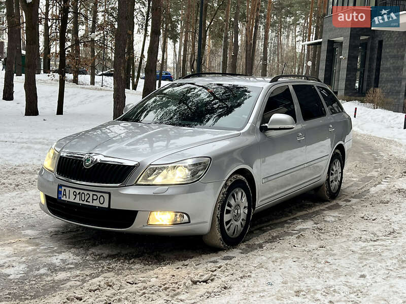 Skoda Octavia 2011 Skoda Octavia 2011