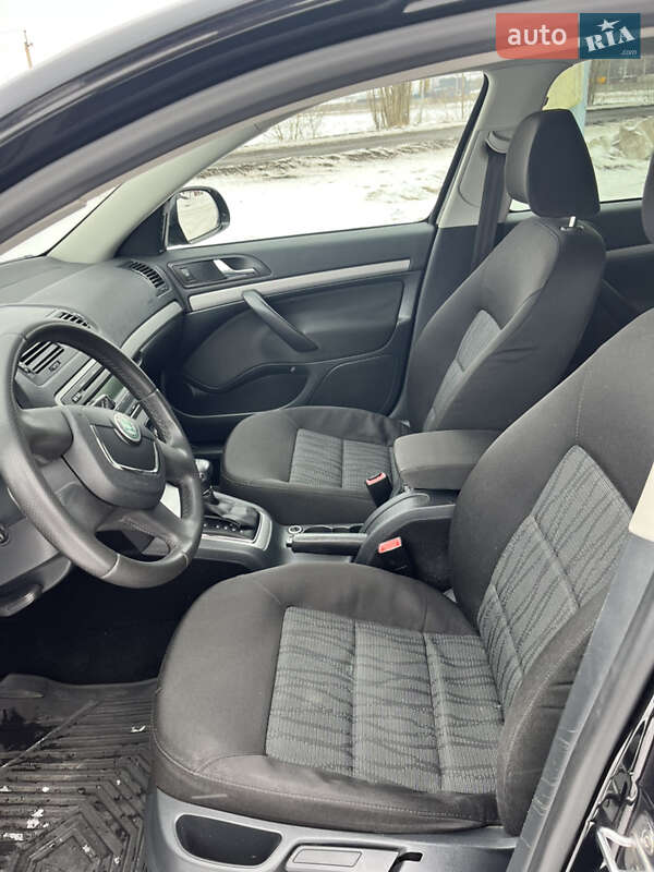 Лифтбек Skoda Octavia 2012 в Любаре