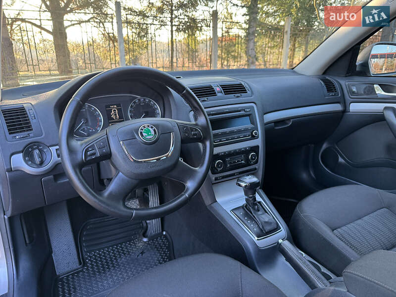 Универсал Skoda Octavia 2011 в Дрогобыче