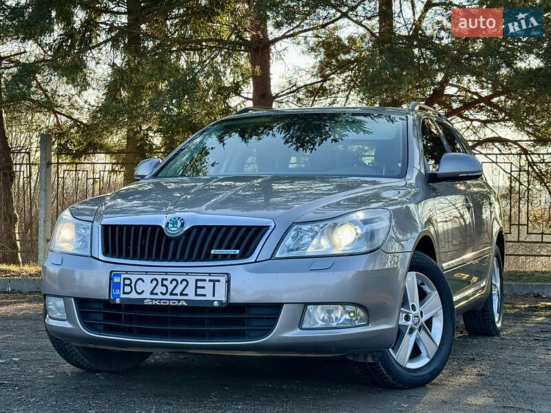 Универсал Skoda Octavia 2011 в Дрогобыче
