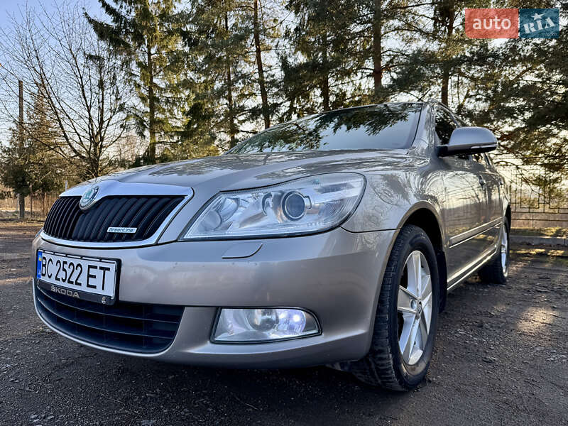 Универсал Skoda Octavia 2011 в Дрогобыче
