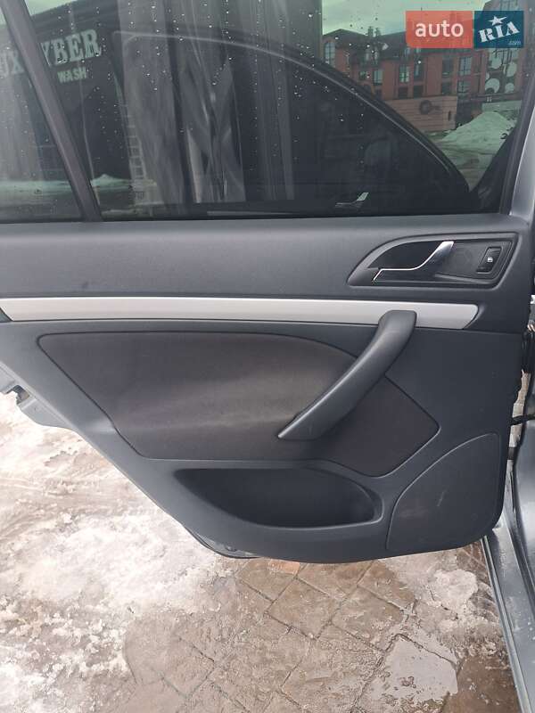 Универсал Skoda Octavia 2011 в Дрогобыче