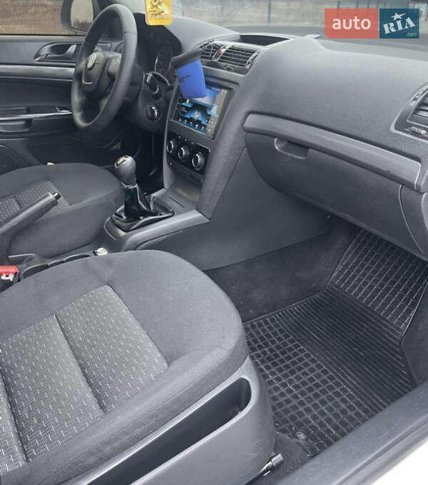 Лифтбек Skoda Octavia 2011 в Желтых Водах