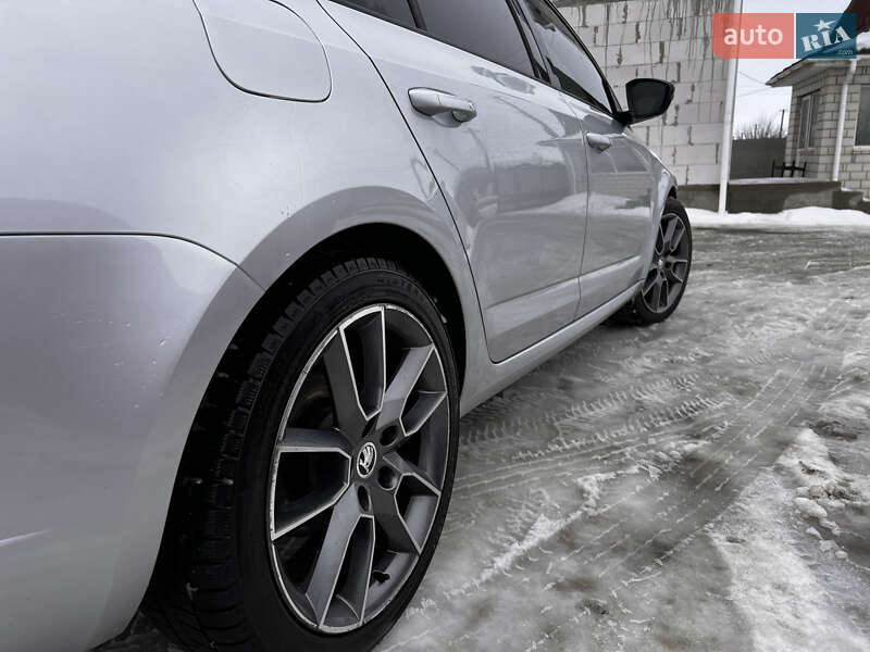 Универсал Skoda Octavia 2015 в Тростянце