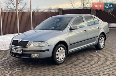Лифтбек Skoda Octavia 2005 в Калуше