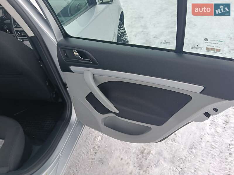 Лифтбек Skoda Octavia 2011 в Луцке фото 41 Лифтбек Skoda Octavia 2011 в Луцке