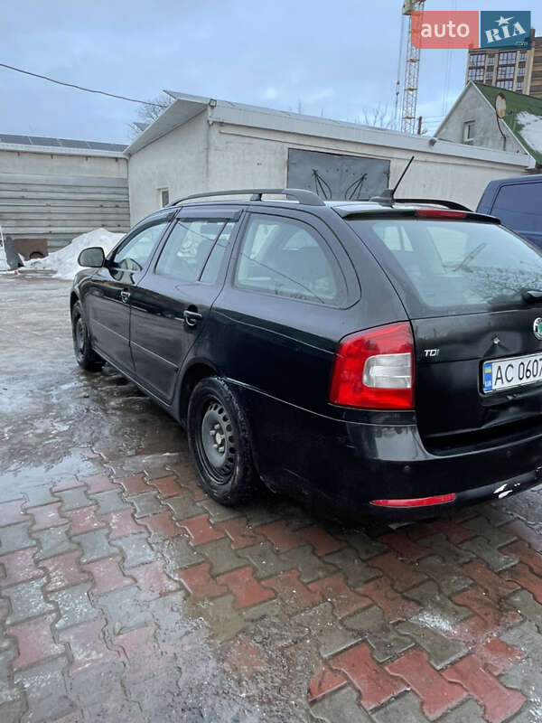 Универсал Skoda Octavia 2011 в Луцке фото 7 Универсал Skoda Octavia 2011 в Луцке