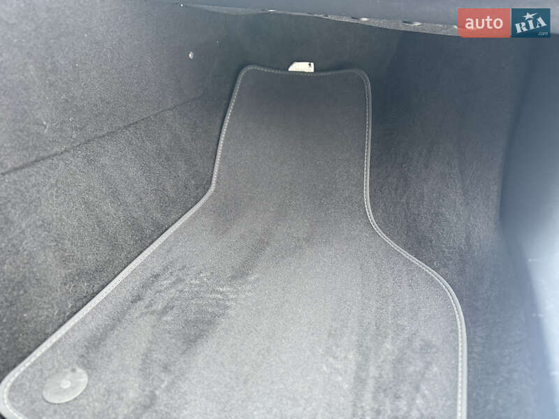 Универсал Skoda Octavia 2012 в Луцке