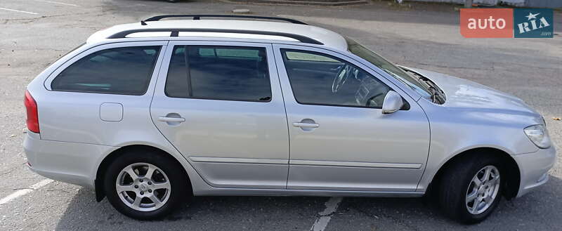 Универсал Skoda Octavia 2009 в Павлограде